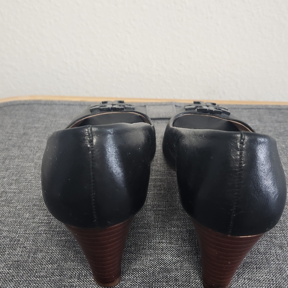 Tory Burch Black Peep Toe Leather Wedges Women's Shoes - Picture 3 of 7